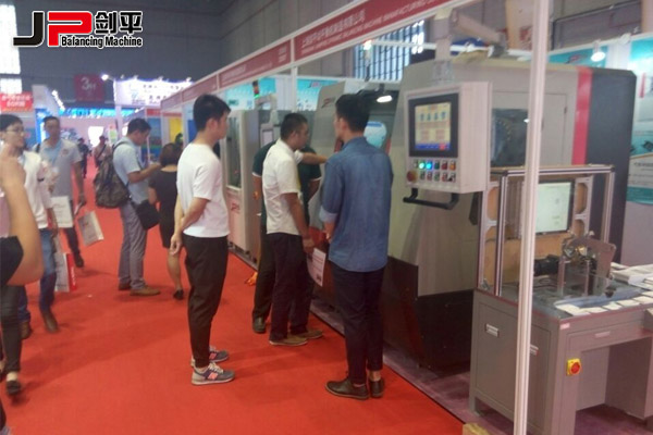 新能源汽車全面發(fā)展，劍平助力汽車智能化|動(dòng)平衡機(jī)